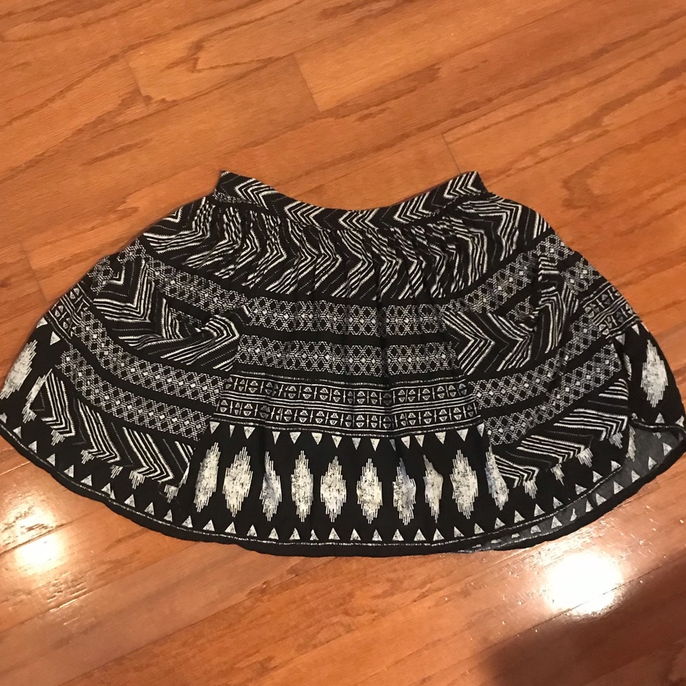 Flirty Aztec-Print Mini Skirt